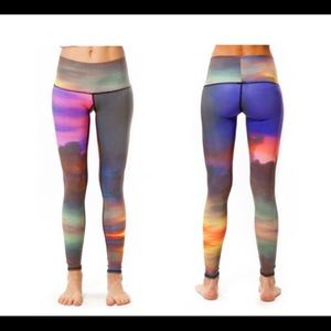 Like new teeki yoga pant